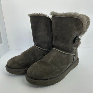 UGG BAILEY BUTTON GREY BOOTS